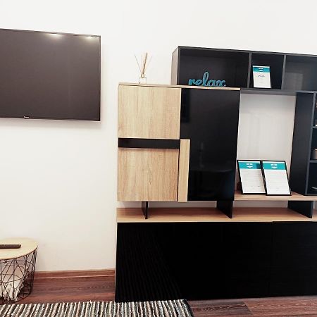 Christopher Apartment Oradea Ngoại thất bức ảnh