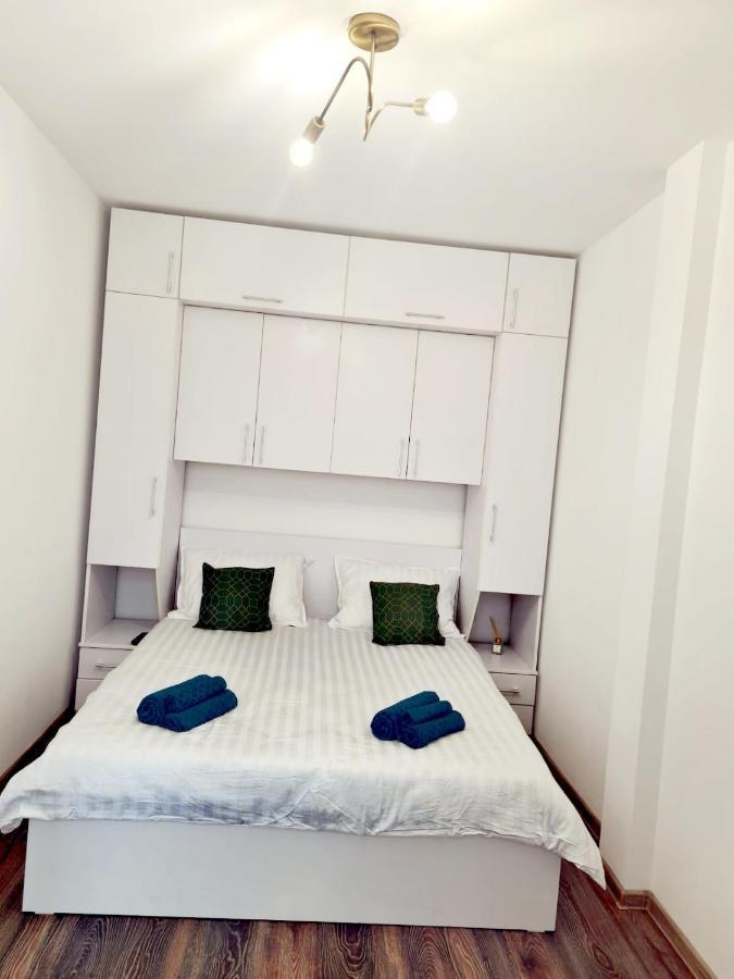 Christopher Apartment Oradea Ngoại thất bức ảnh
