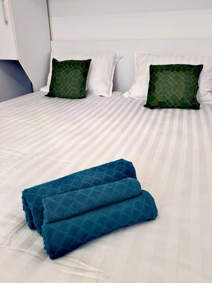 Christopher Apartment Oradea Ngoại thất bức ảnh