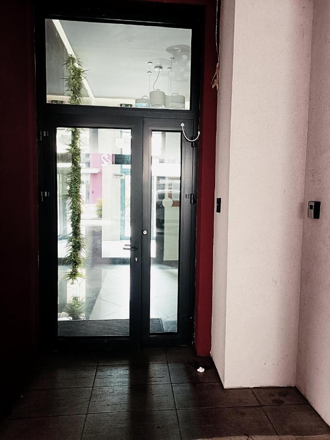 Christopher Apartment Oradea Ngoại thất bức ảnh