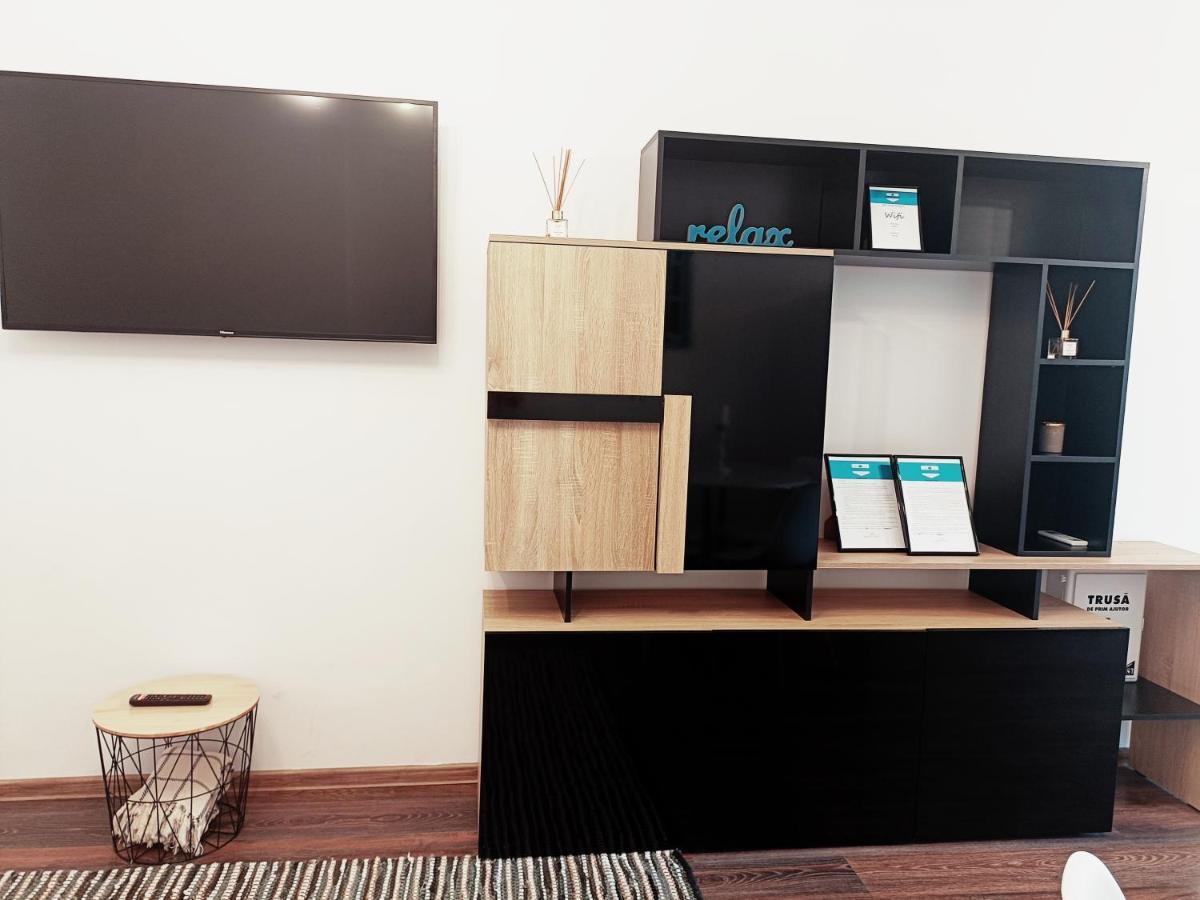 Christopher Apartment Oradea Ngoại thất bức ảnh