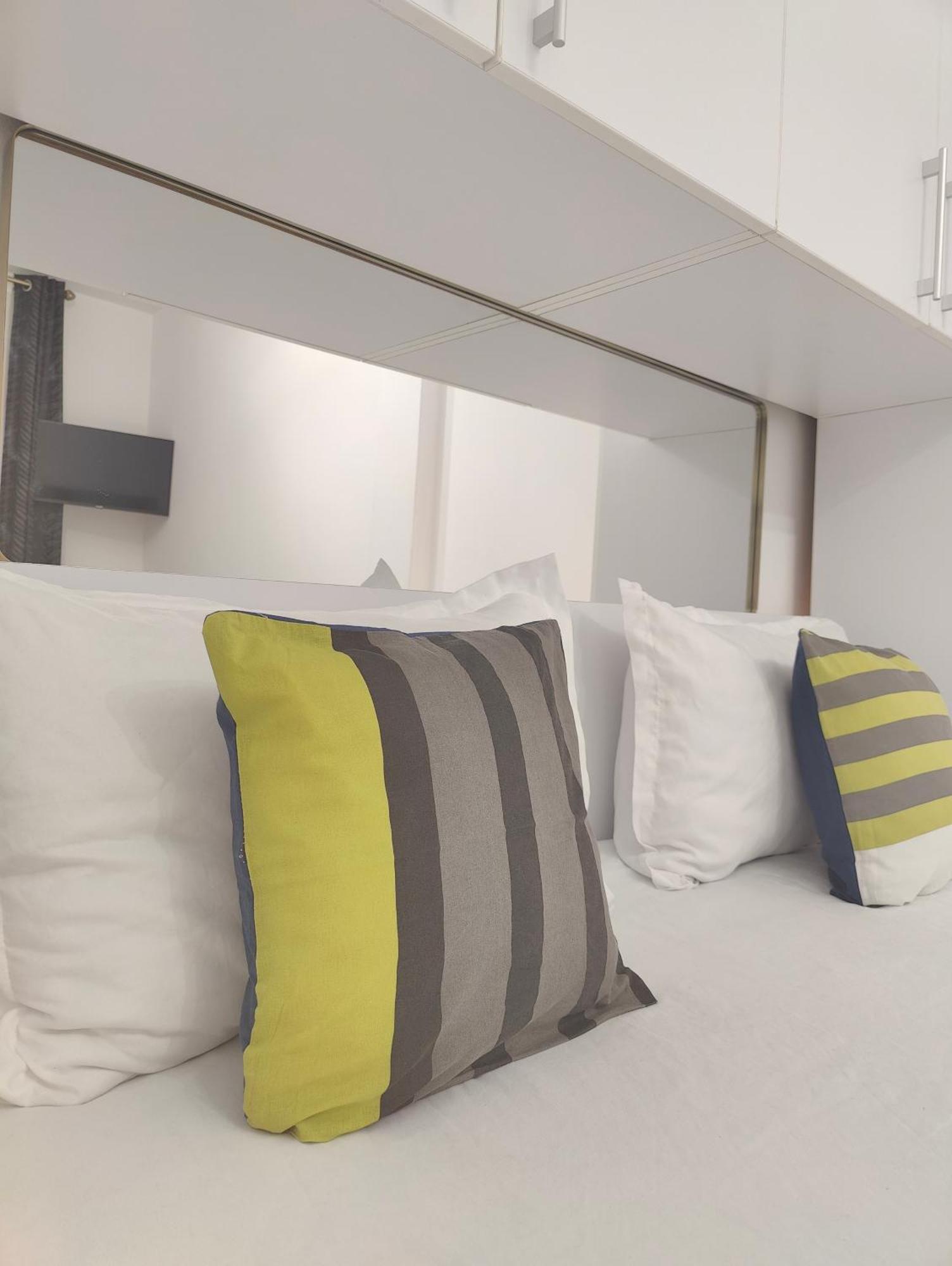 Christopher Apartment Oradea Ngoại thất bức ảnh